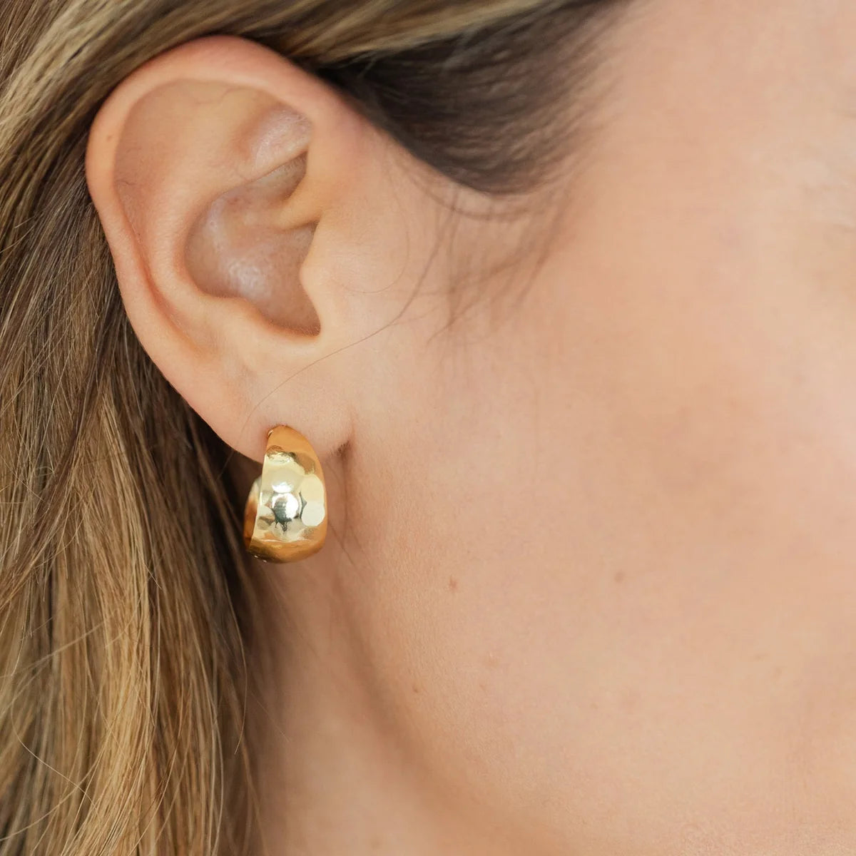 Small Round Trending Hoops