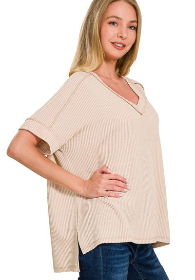 CORDED RIB SHORT SLEEVE HI-LOW V NECK TOP
