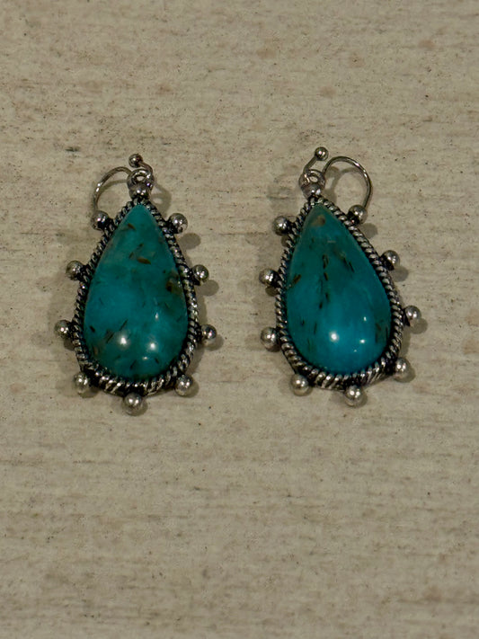 Teardrop Turquoise Earrings ￼