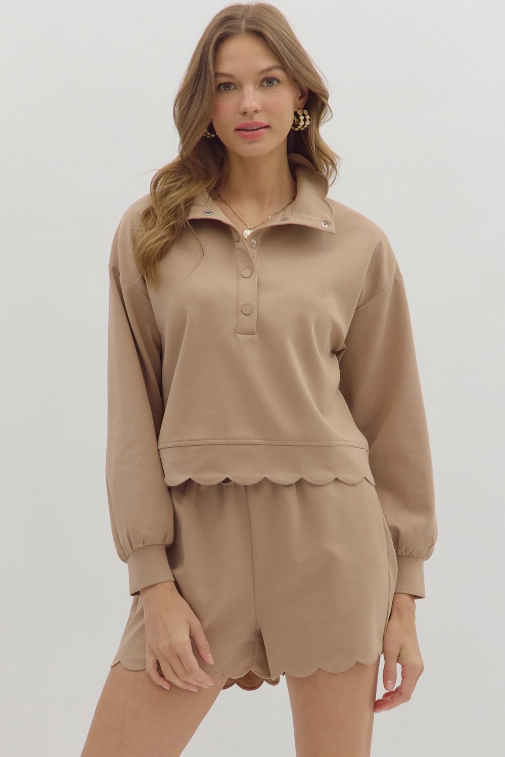 All About Town Scallop Short Set